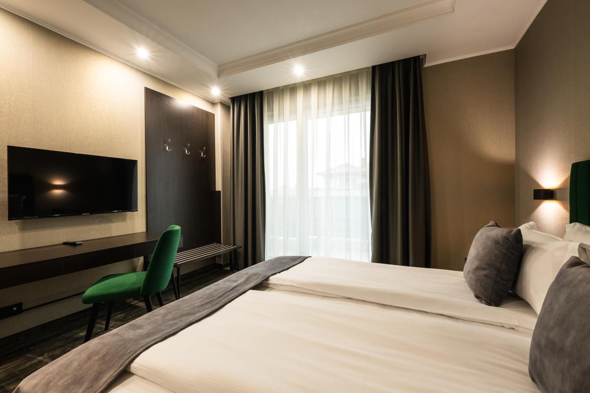 Empire Balneo & Spa Hotel Hisarya Luaran gambar
